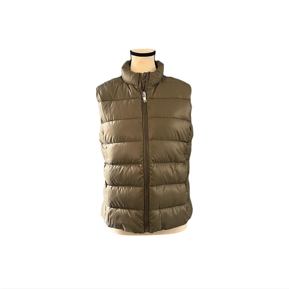Mango Khaki green puffer vest with full zip closure and two zip pockets